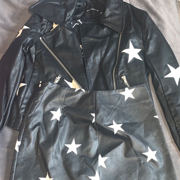Olivaceous Black Leather Jacket with White Stars - Picture 3 of 6